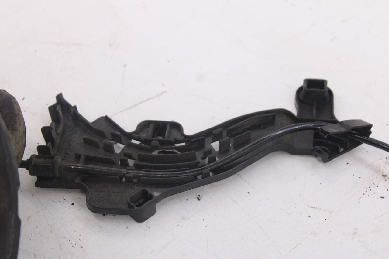 2015-2023 Mercedes-Benz C300 4Matic Rear Right Side Side Spindle Knuckle Hub6