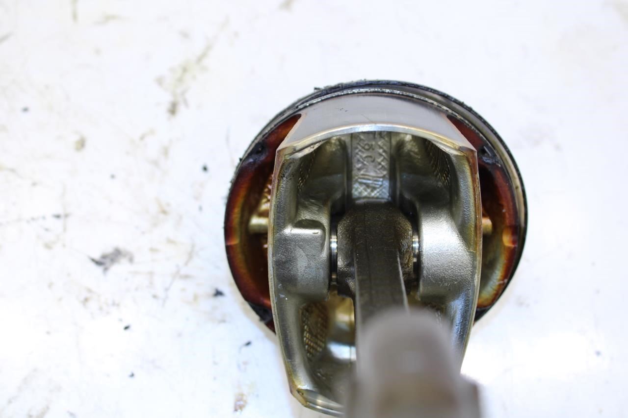 2011-15 Jeep Grand Cherokee Limited 3.6L Engine Piston Left 1 w/ Connecting Rod - Alshned Auto Parts