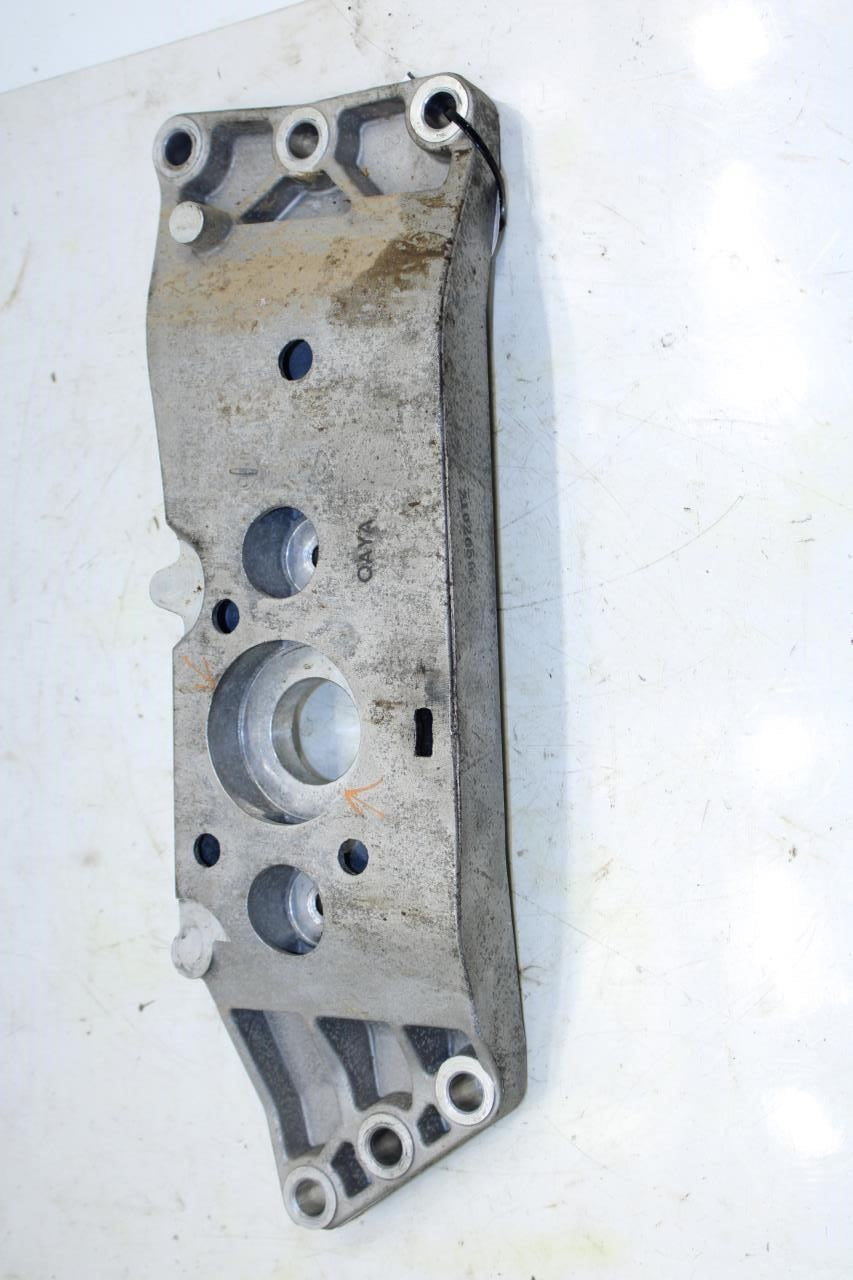 2018-2023 Kia Stinger GT1 3.3L AWD Transmission Crossmember Mount 21730-J5300 - Alshned Auto Parts