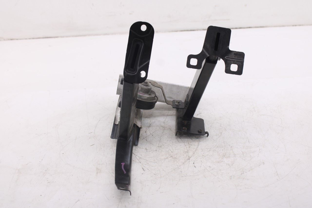 15-23 Mercedes-Benz C300 Front RH and LH Side Radiator Core Support Bracket Set - Alshned Auto Parts