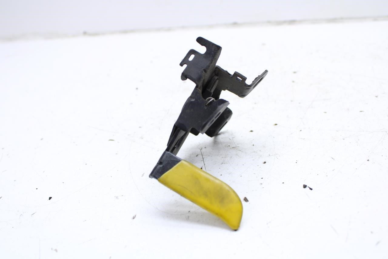 2014-2016 Maserati Ghibli Front Hood Safety Catch Release Lever 670002099 OEM - Alshned Auto Parts