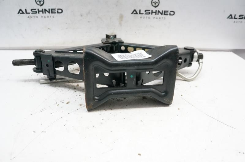 2015-23 Land Rover Discovery Sport HSE 2.0L Scissor Lift Jack GJ32-17080-AC OEM - Alshned Auto Parts