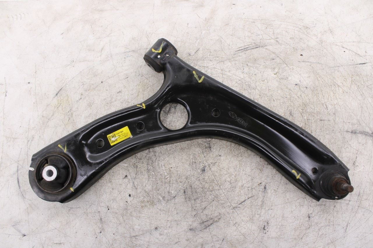 2021-2026 Hyundai Elantra SE FWD Front Right Lower Control Arm 54501-AA100 OEM0