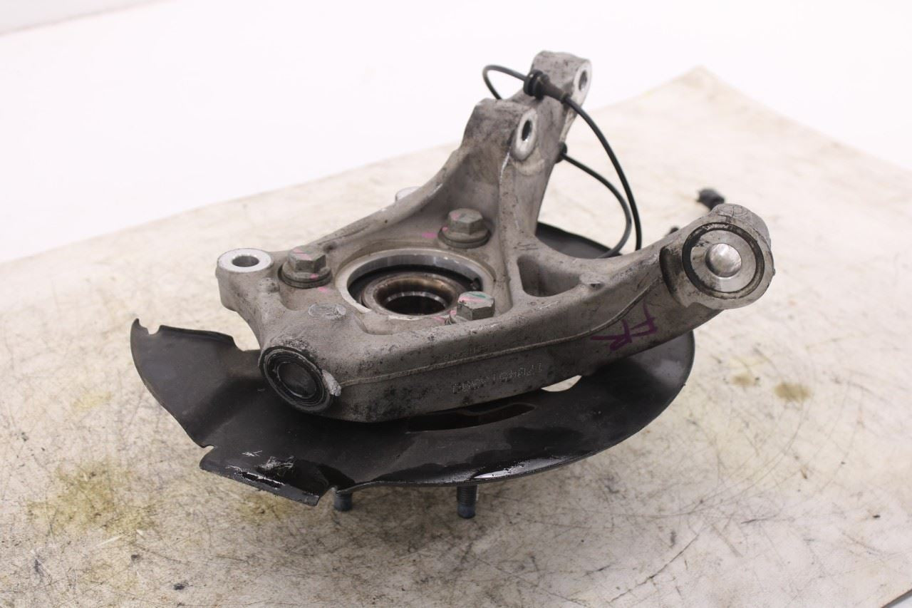 18-24 Chevrolet Equinox LT 1.5L FWD Front Passenger RH Side Spindle Knuckle Hub12