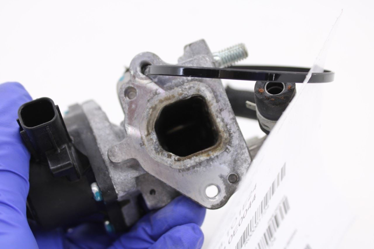 2019-2026 Toyota Corolla LE 2.0L Exhaust Gas Recirculation EGR Valve 25620-F20109