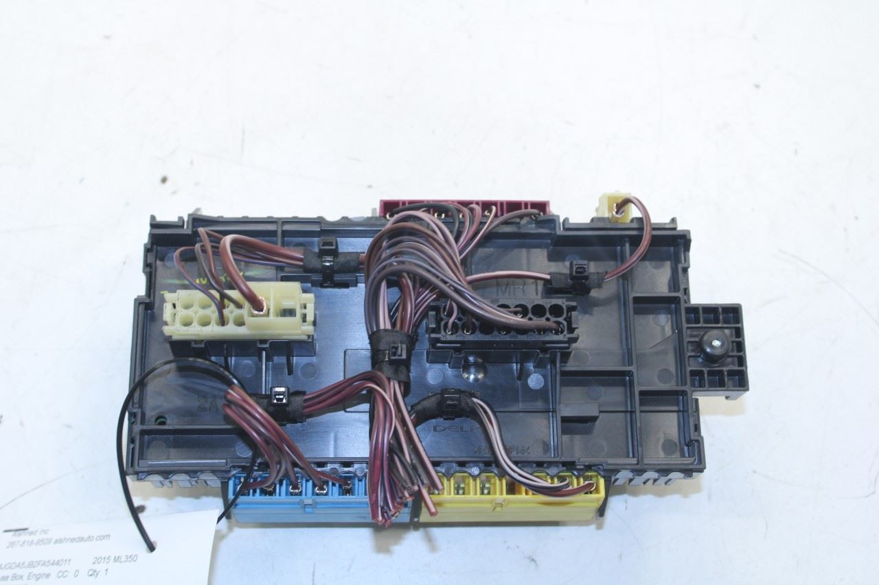 12-15 Mercedes-Benz ML350 3.5L RWD Engine Bay Right Side Fuse Relay Junction Box - Alshned Auto Parts