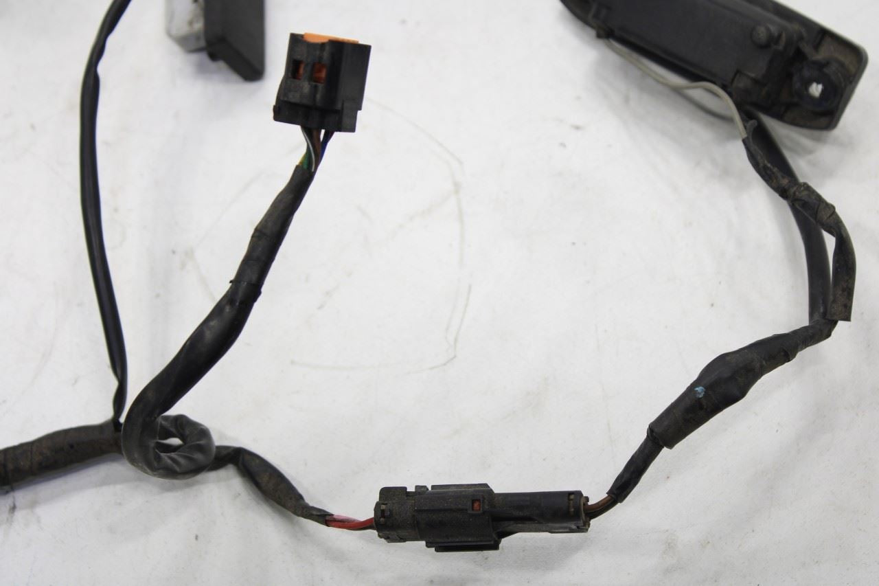 2016-2020 Kia Sorento LX License Plate Lamp Set w/ Liftgate Release Lock Handle - Alshned Auto Parts