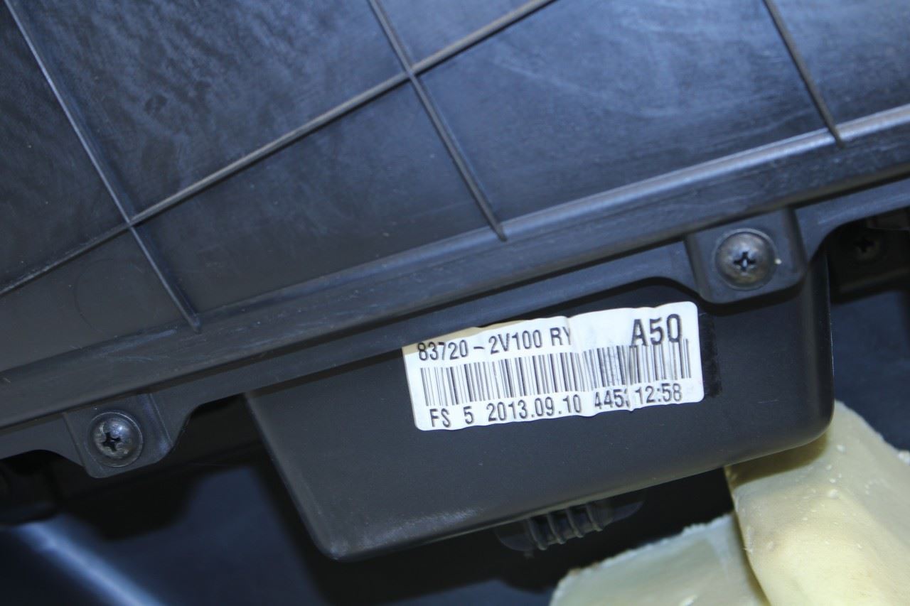 2011-2017 Hyundai Veloster Base Rear Right Side Door Trim Panel 83302-2V000-RY - Alshned Auto Parts