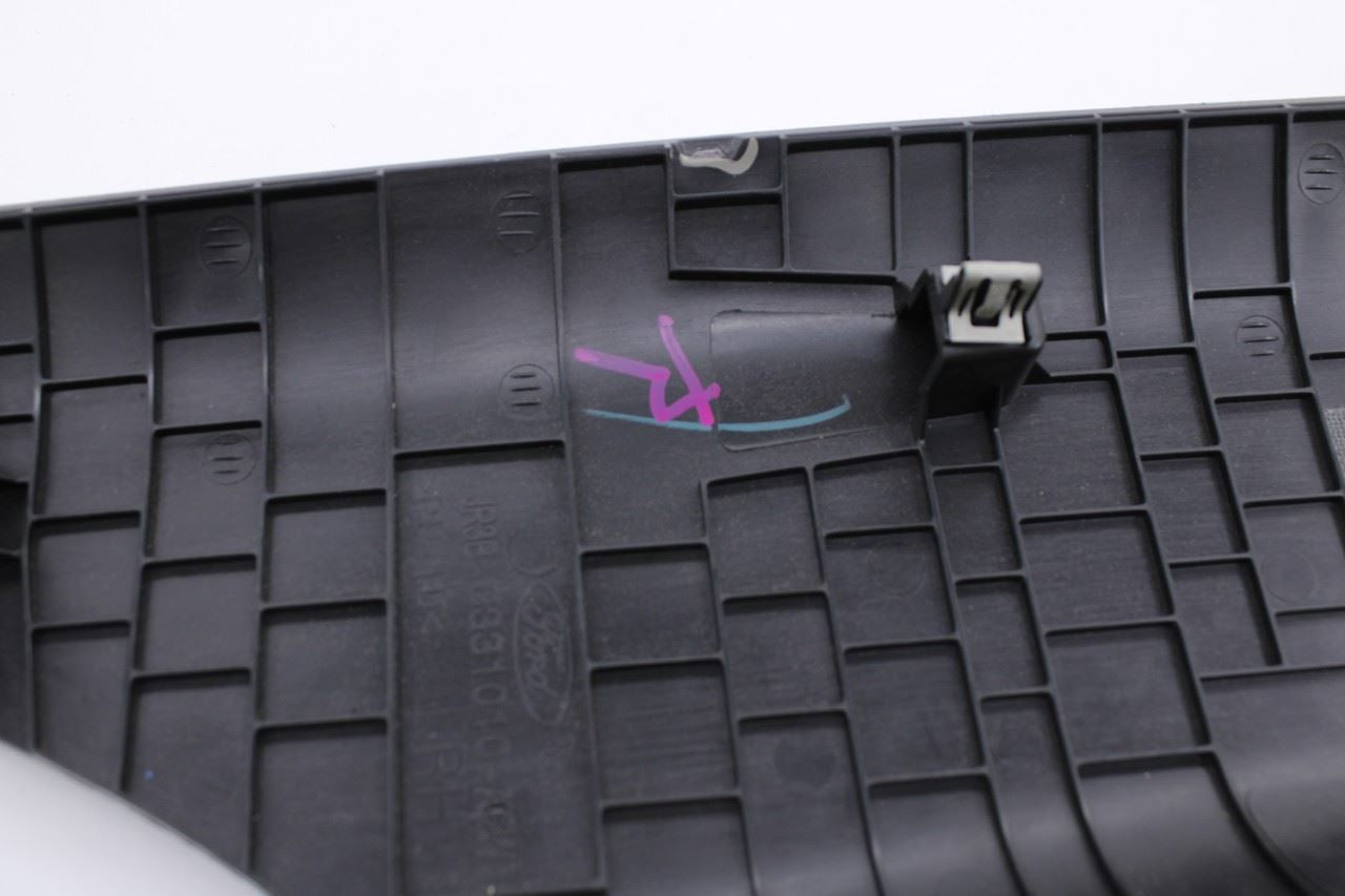 15-23 Ford Mustang GT Rear Right and Left C-Pillar Molding JR3B6331010ABW *ReaD* - Alshned Auto Parts