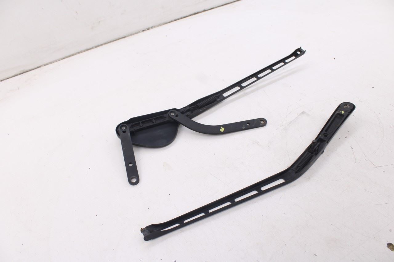 2003-2005 Mercedes-Benz CLK 320 Front Left and Right Side Windshield Wiper Arm - Alshned Auto Parts