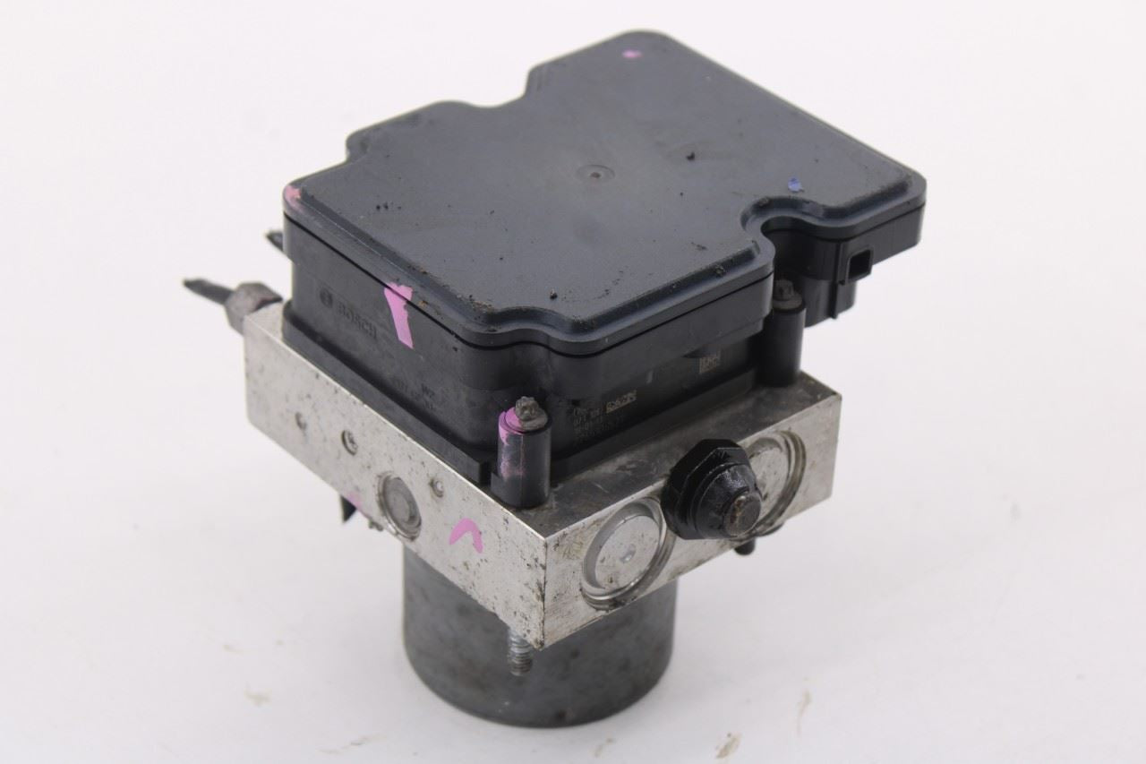 2013-2020 Dodge Grand Caravan GT 3.6L ABS Anti Lock Brake Pump Control Module 9