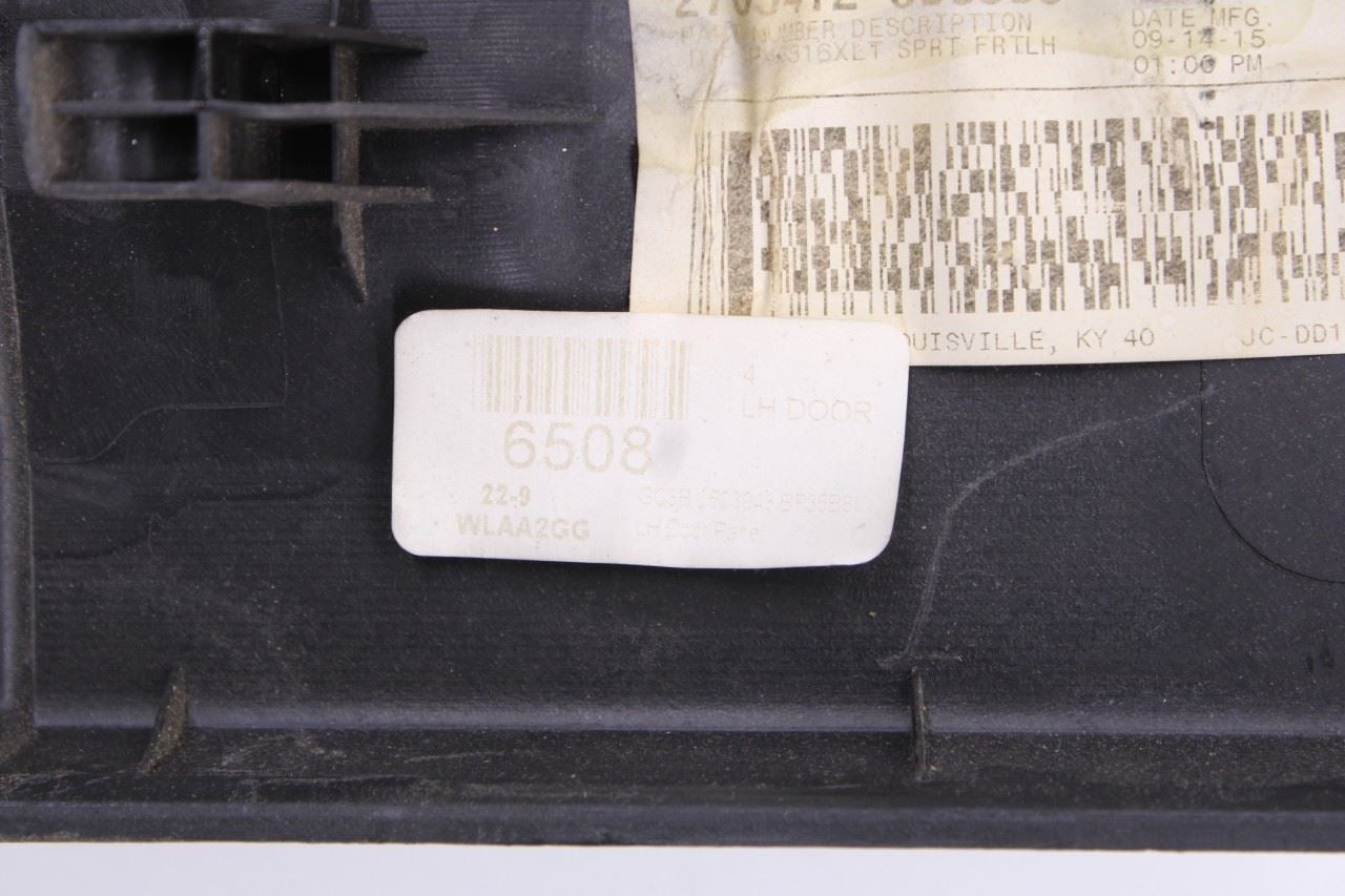 2015-2016 Ford F-250 Crew Cab Lariat Front Left Side Door Trim Panel *ReaD* - Alshned Auto Parts