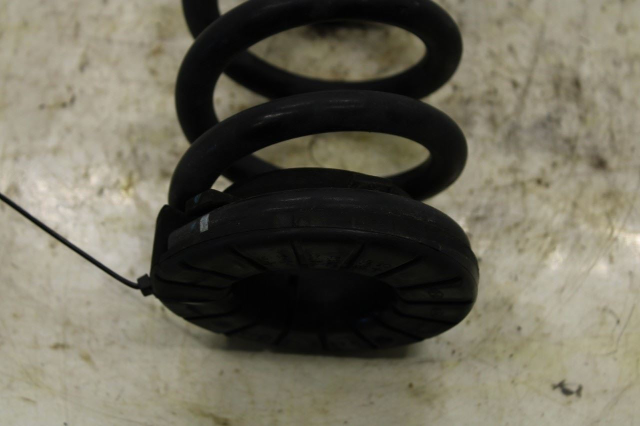 15-20 Kia Sorento LX 3.3L FWD Rear Right and LH Side Suspension Coil Spring Set - Alshned Auto Parts