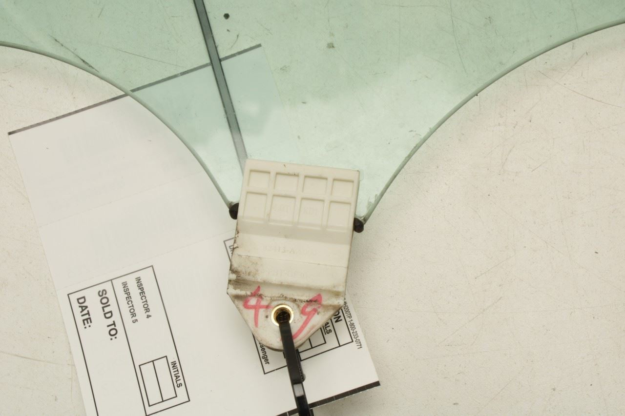 2023-2025 KIA Sportage Hybrid EX Front Right Passenger Side Door Window Glass - Alshned Auto Parts