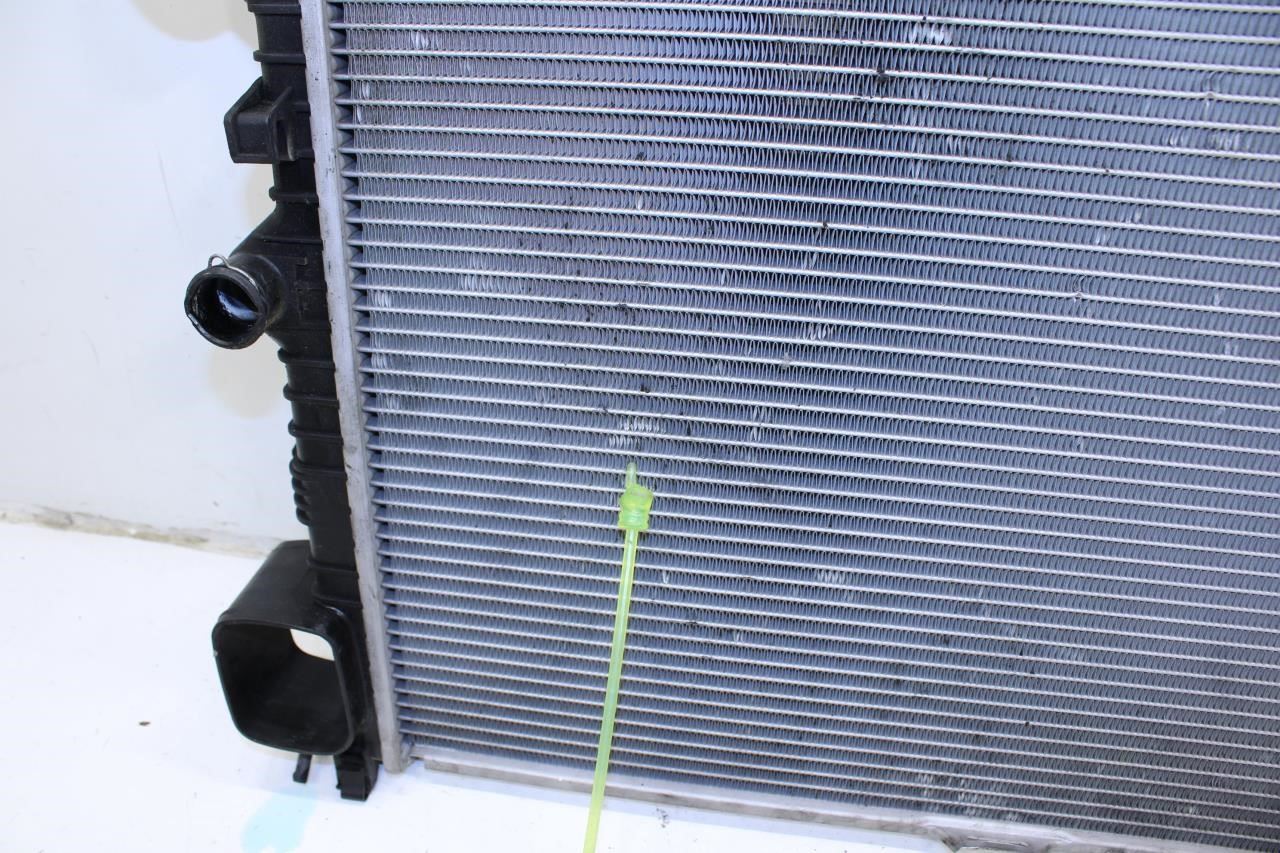2010-2013 Mercedes-Benz S550 Engine Cooling Radiator 221-500-32-03 OEM *ReaD* - Alshned Auto Parts