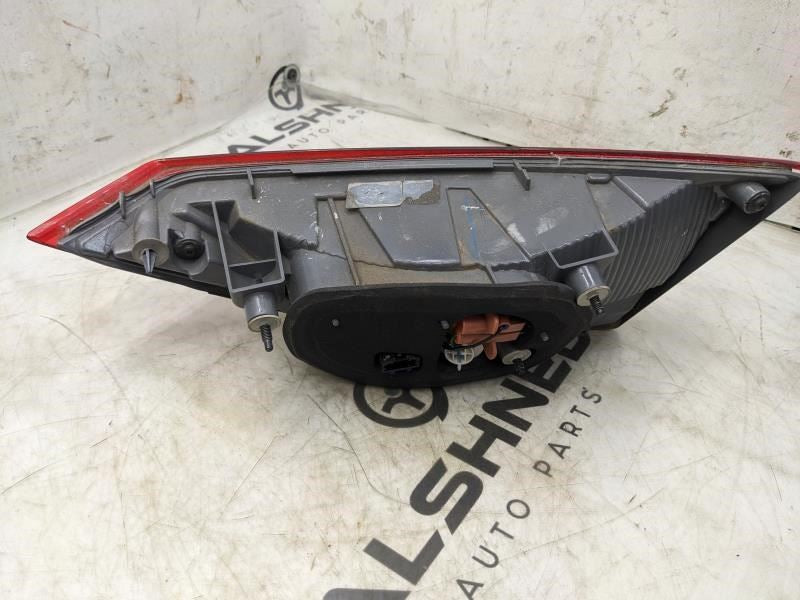 16-18 Hyundai Elantra SE 2.0L Rear LH Side Inner Tail Light Lamp 92403-F3000 OEM4