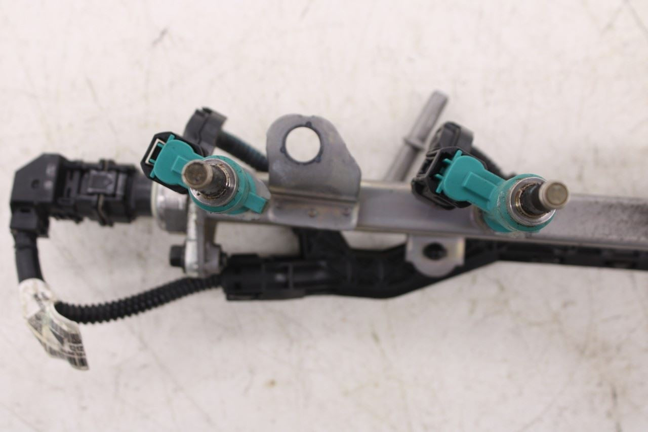 2020-2024 Toyota Corolla LE 2.0L Upper Fuel Rail with Injectors 23814-F2020 OEM9
