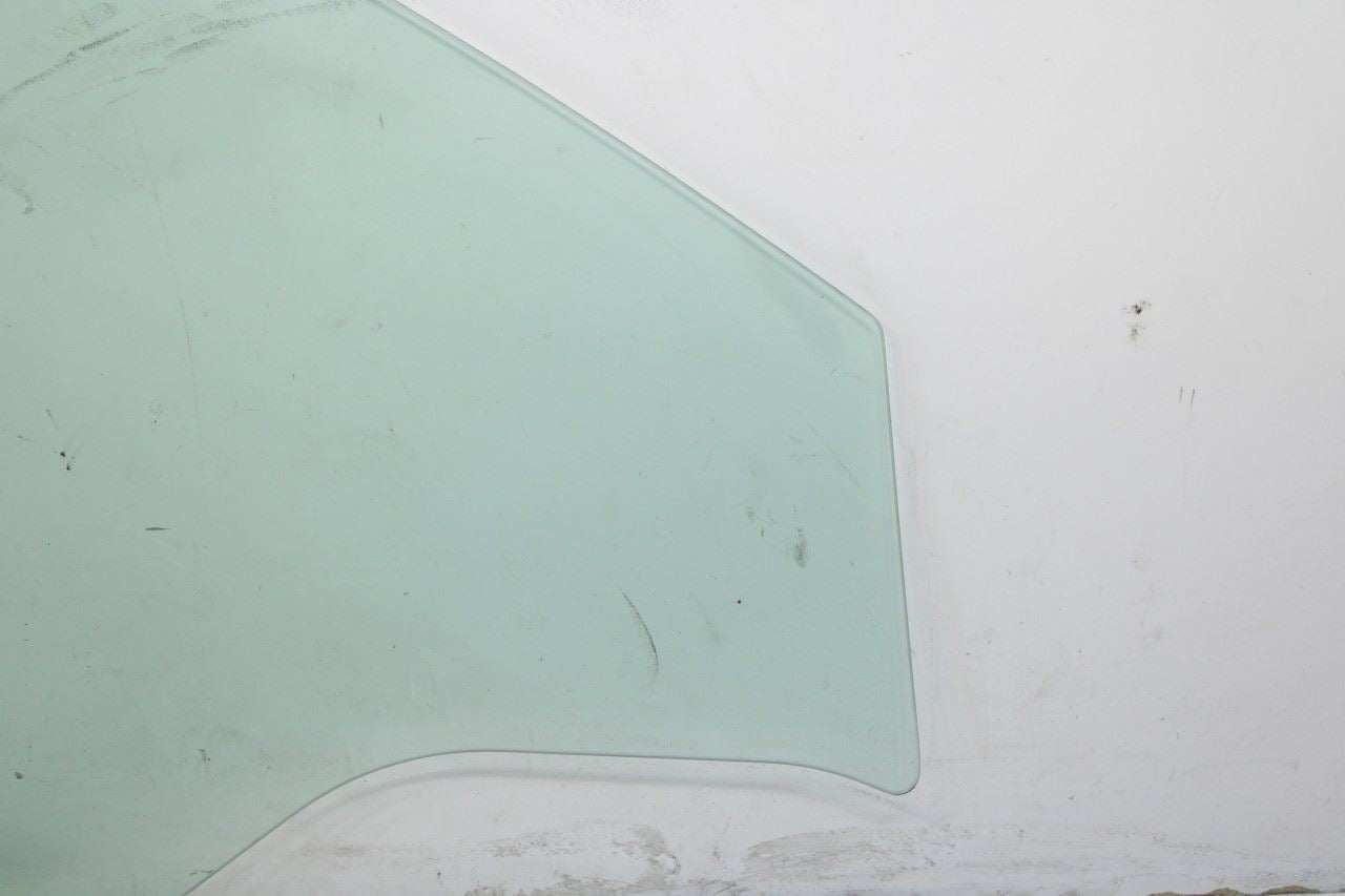 2017-2022 Nissan Rogue Sport SL AWD Front Left Driver Side Door Window Glass - Alshned Auto Parts