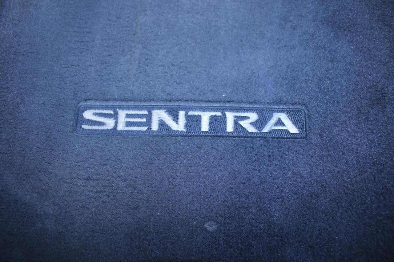 13-19 Nissan Sentra SV Front and Rear Interior Carpet Floor Mats 999E2-L2000 OEM - Alshned Auto Parts