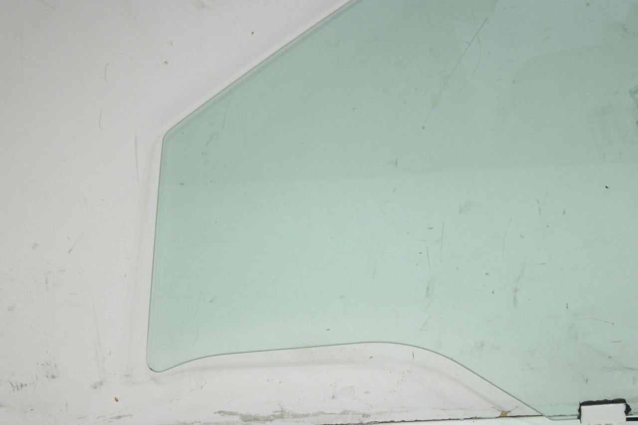 2017-2022 Nissan Rogue Sport SL AWD Front Left Driver Side Door Window Glass - Alshned Auto Parts