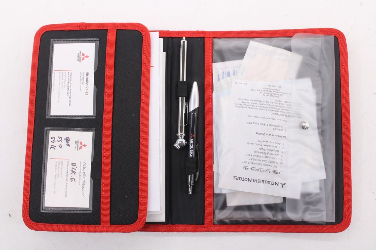 2021 Mitsubishi Outlander Sport Owners Manual Set with Case R8313715