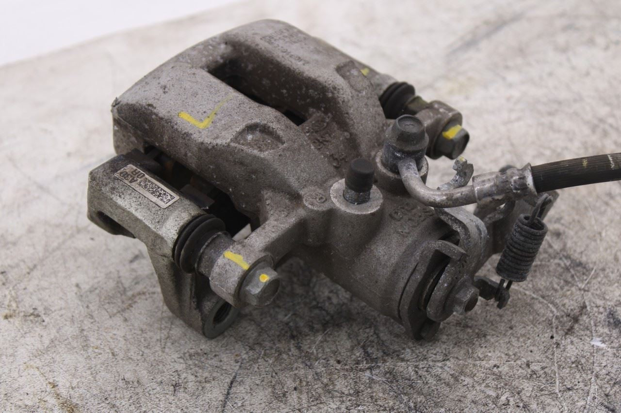 2021-2026 Hyundai Elantra SE Rear Right Passenger Side Disc Brake Caliper4