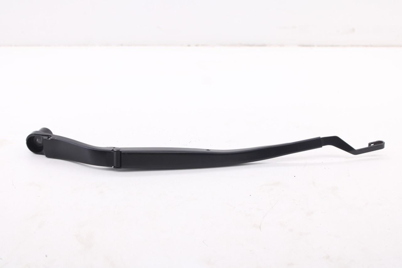 2014-2015 Dodge Durango SXT Front Right and Left Windshield Wiper Arm 68194928AA6