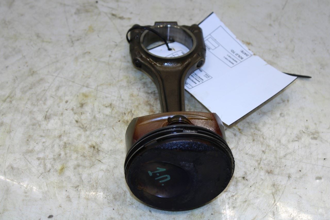 2011-2016 Porsche Panamera 4 3.6L Engine Piston Right No 1 with Connecting Rod - Alshned Auto Parts