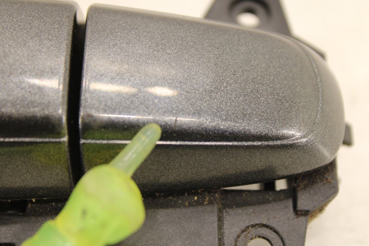 2007-11 Toyota Camry LE Front Right Side Exterior Door Handle 69211-06060-B1 OEM - Alshned Auto Parts