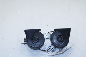 2014-2017 RAM 1500 Crew Cab Laramie High and Low Dual Tone Note Horn w/ Bracket