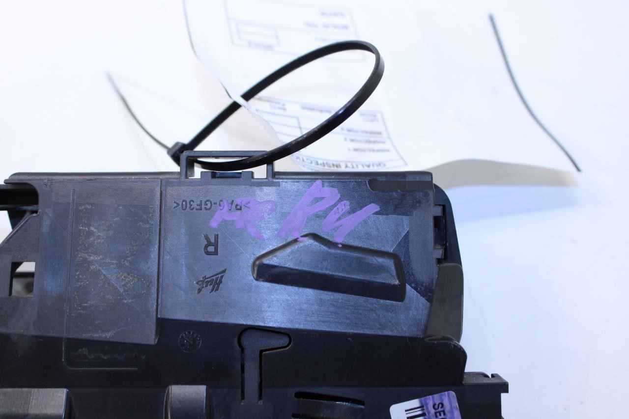 07-11 Mercedes-Benz S550 Front Right Door Exterior Handle 221-760-10-70-9999 OEM - Alshned Auto Parts