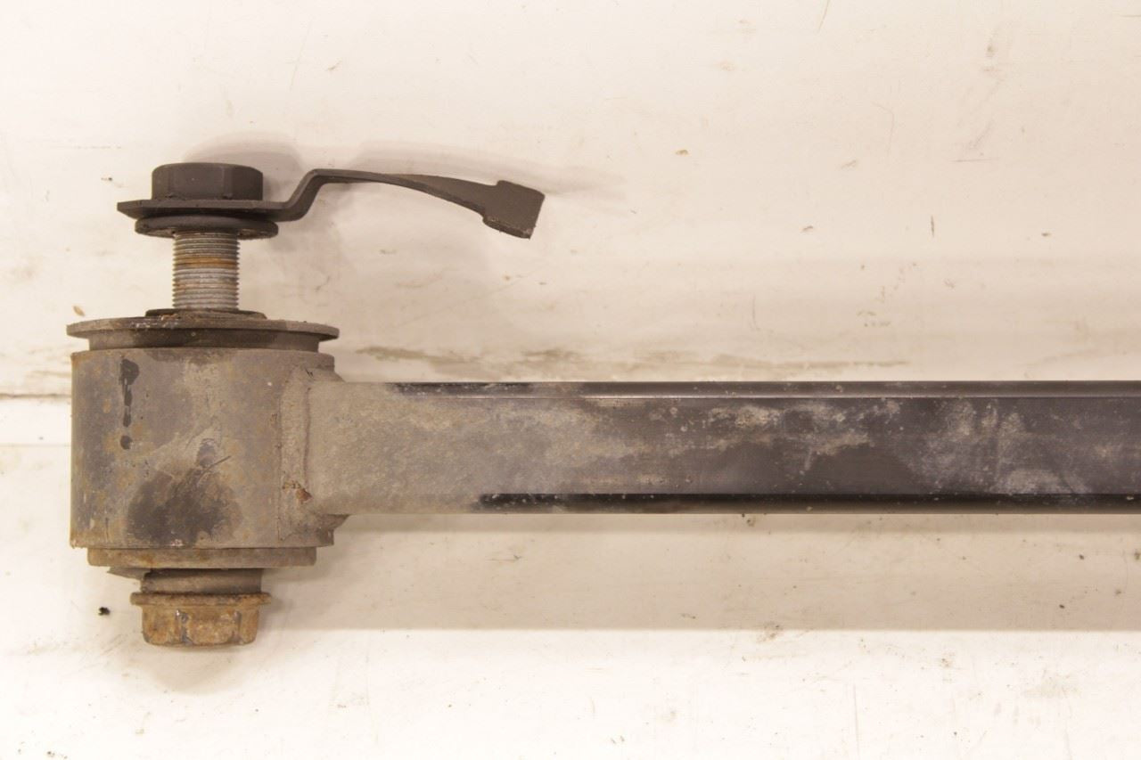 14-18 Ram 2500 Tradesman Crew Cab 2WD Rear Suspension Right Side Control Arm Set - Alshned Auto Parts