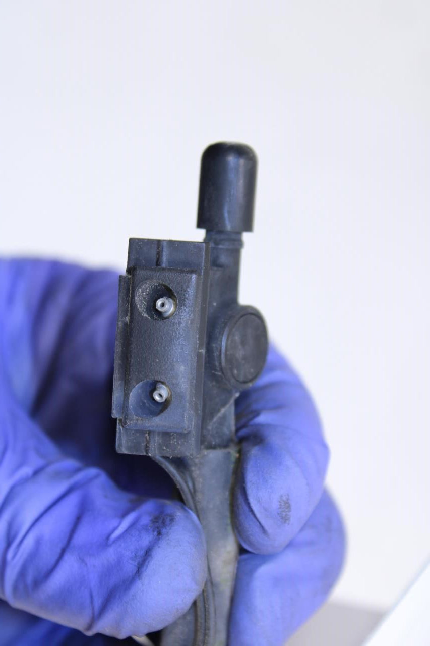 2007-13 Mercedes-Benz S550 Front Windshield Washer Fluid Hose 221-860-02-92 OEM - Alshned Auto Parts