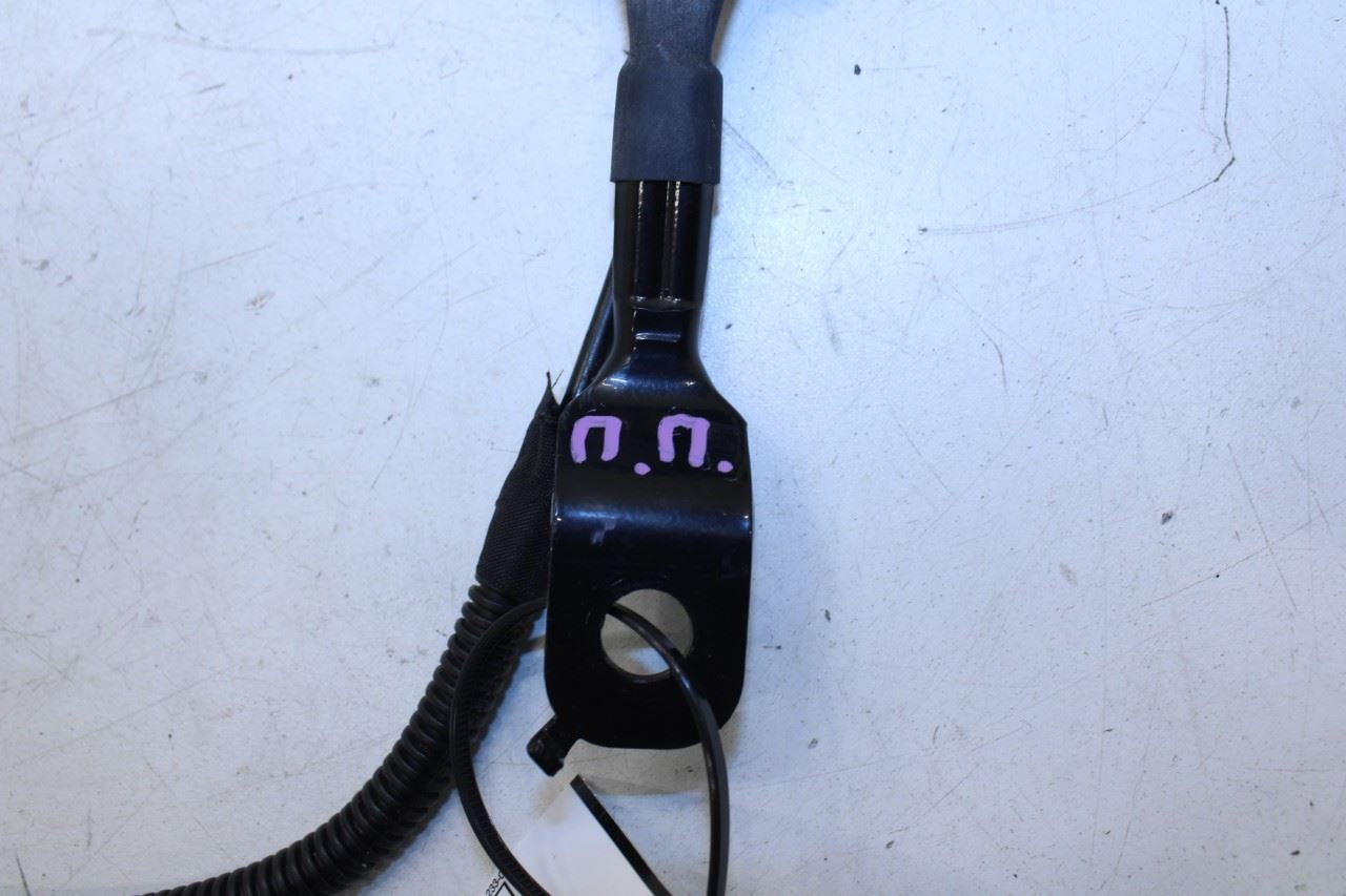 2012-15 Mercedes-Benz ML350 3.5L RWD Front Right or Left Side Seat Belt Buckle - Alshned Auto Parts