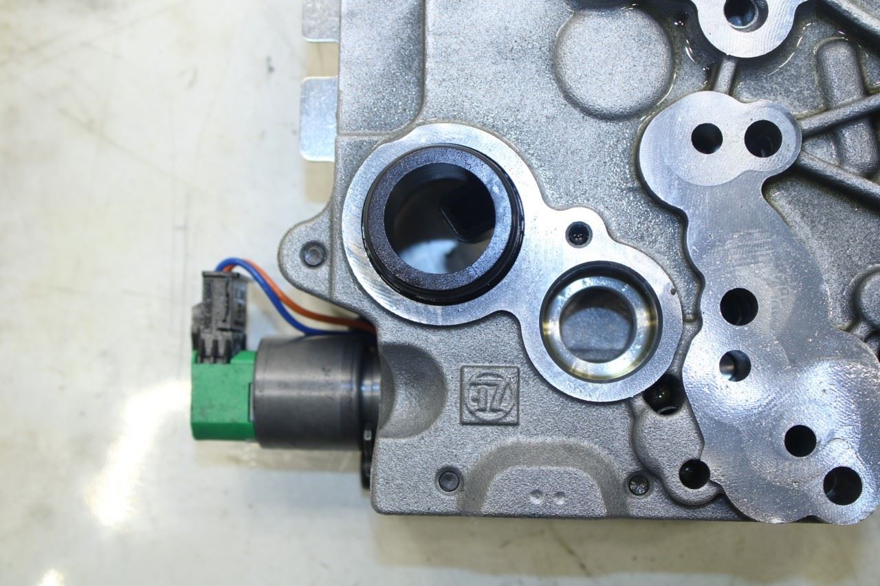 2013-24 Ram 1500 Classic Crew Cab 5.7L Transmission Valve Body 8HP70 w/ Oil Pan - Alshned Auto Parts