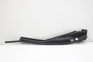 17-22 Infiniti Q60 Luxe Front Right Fender Ledge Hood Seal Trim Cover 658205CA0A