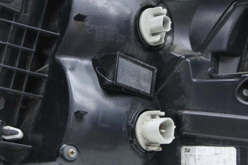 2016-2020 Nissan Pathfinder Rear Left Side Outer Tail Light Lamp 26555-9PF0A OEM - Alshned Auto Parts