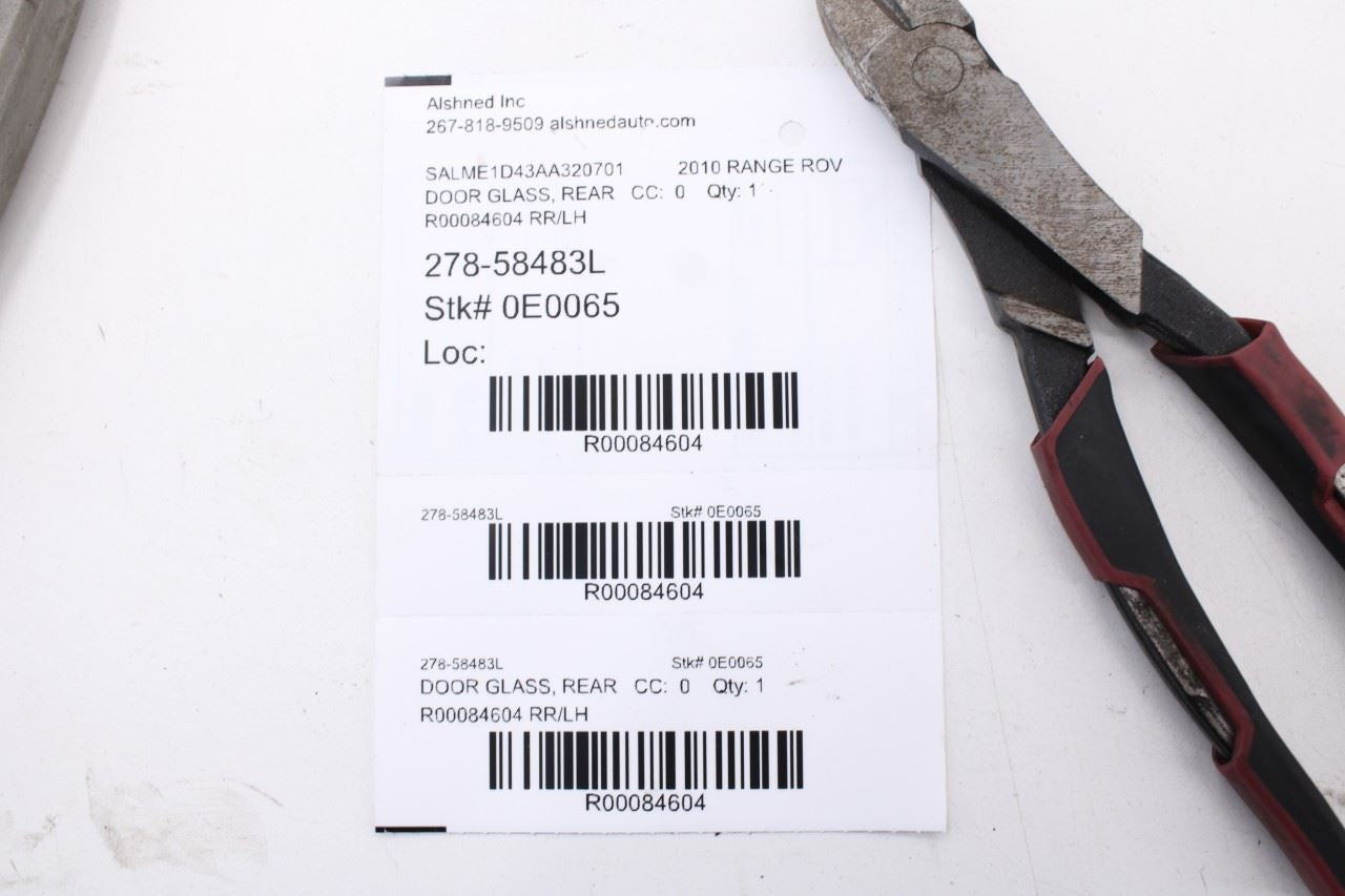 2010-12 Land Rover Range Rover HSE Rear Left Door Window Movable Glass CVB0001319