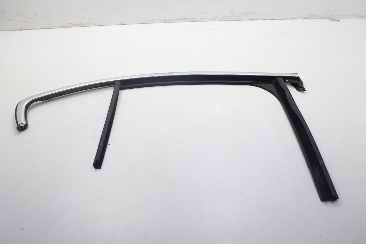 17-20 Alfa Romeo Giulia Ti RR RH Upper Door Window Weatherstrip w/ Belt Molding - Alshned Auto Parts