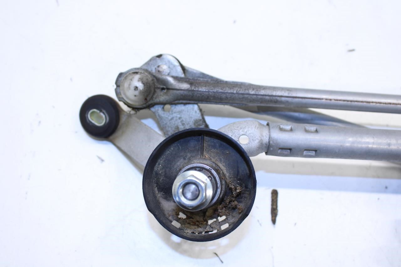14-23 Infiniti Q50 Luxe RWD Front Windshield Wiper Transmission Linkage w/ Motor - Alshned Auto Parts