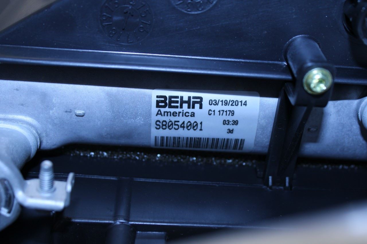 2014-2023 Dodge Challenger SXT 3.6L HVAC Heater Blower Housing Box 68238032AA - Alshned Auto Parts