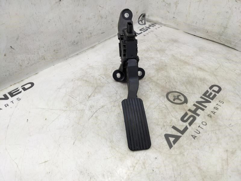16-20 Hyundai Elantra SE 2.0L Accelerator Throttle Gas Pedal Sensor 32700-F21000