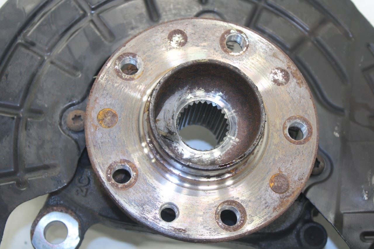 2015-20 Jeep Renegade Sport Front Left Driver Side Spindle Knuckle Hub 4787958AA - Alshned Auto Parts
