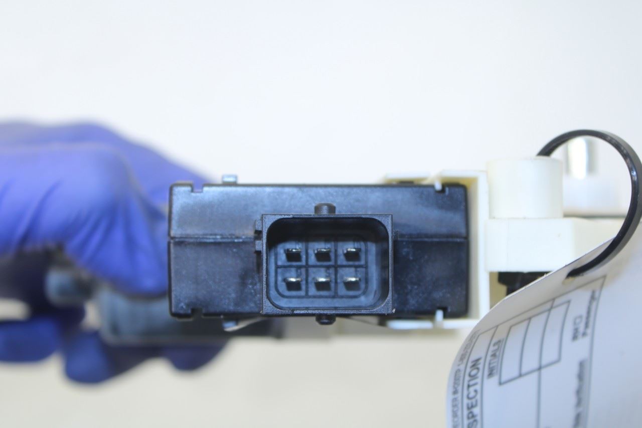 2015-2023 Jeep Renegade Sport Front Right Door Power Window Motor 68268765AA OEM - Alshned Auto Parts