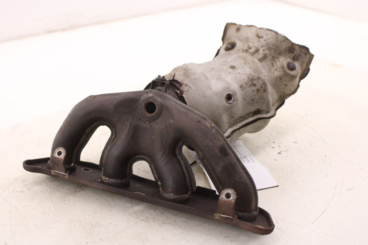 2016-2019 Nissan Sentra SV 1.8L FWD Exhaust System Manifold 140E2-4AF0A OEM - Alshned Auto Parts