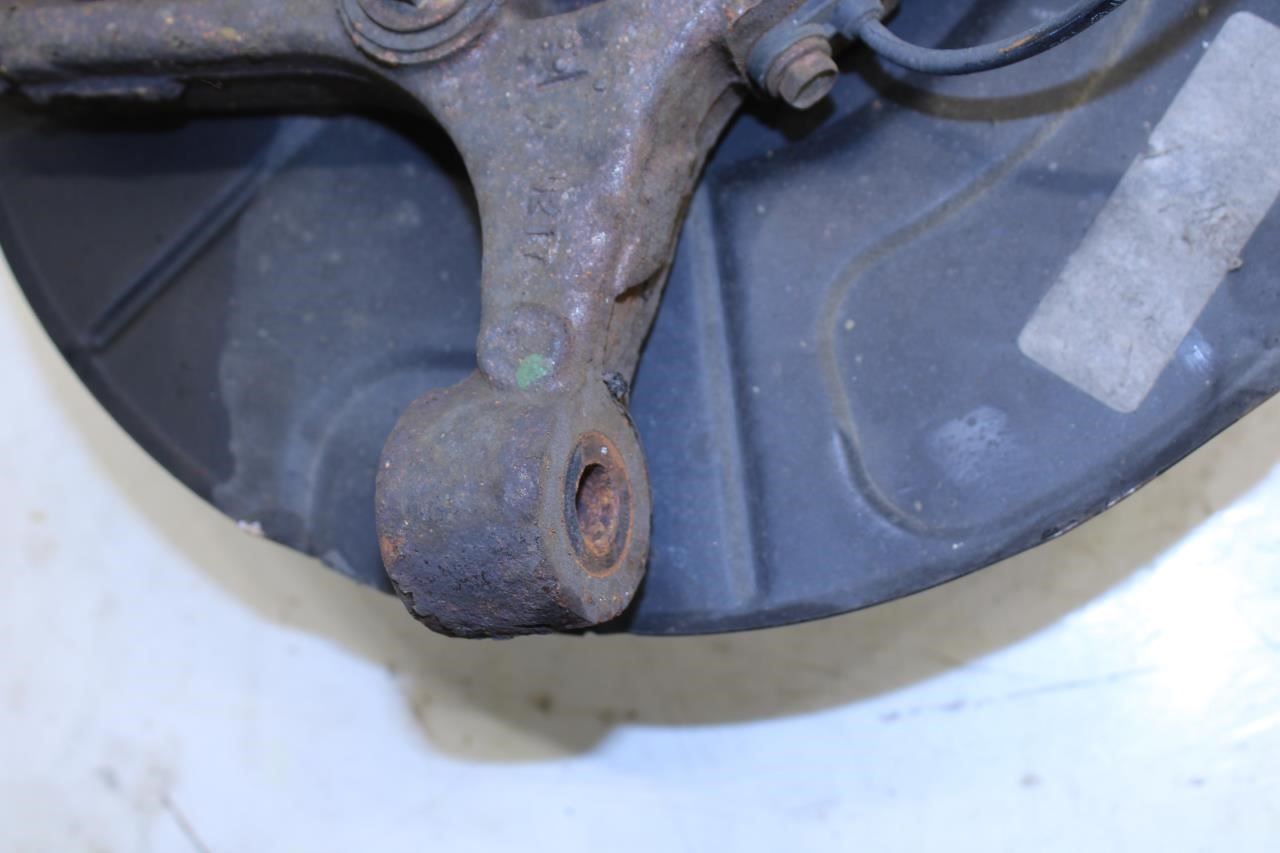 2011-2015 Jeep Grand Cherokee Limited Front Left Spindle Knuckle Hub 68022629AD - Alshned Auto Parts