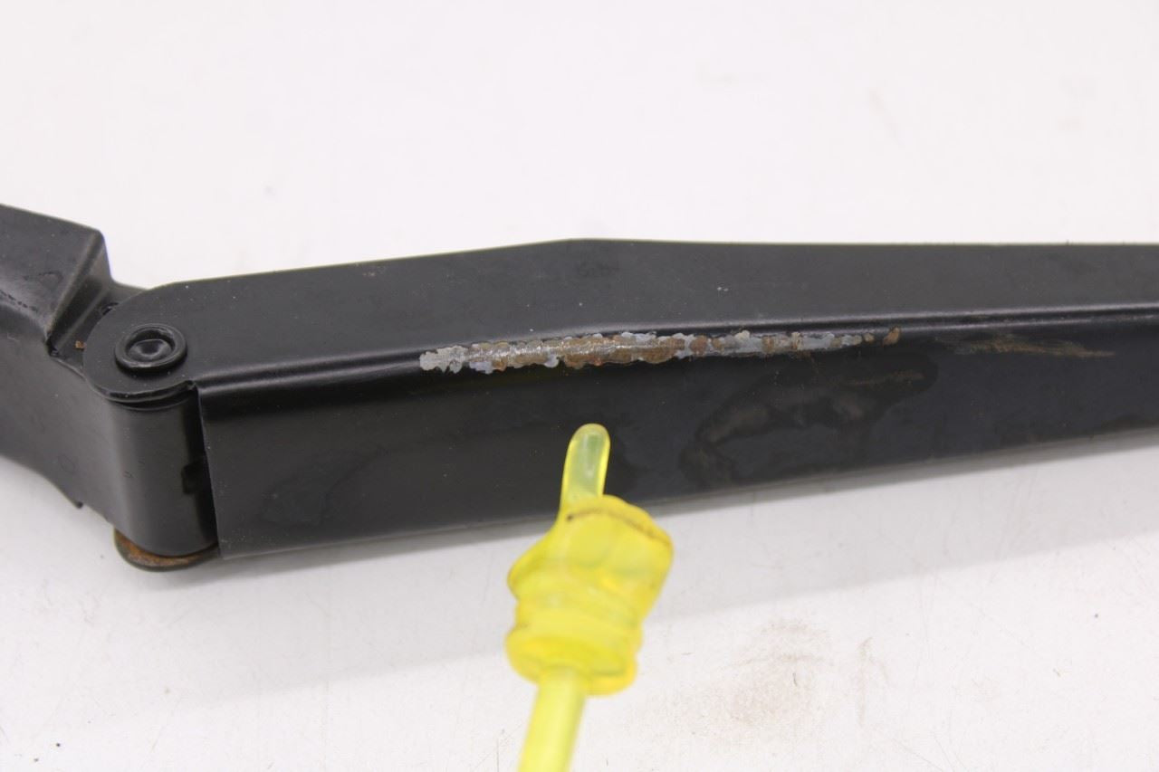 2011-2018 Volkswagen Jetta Front Right and Left Windshield Wiper Arm 5C7-955-4098
