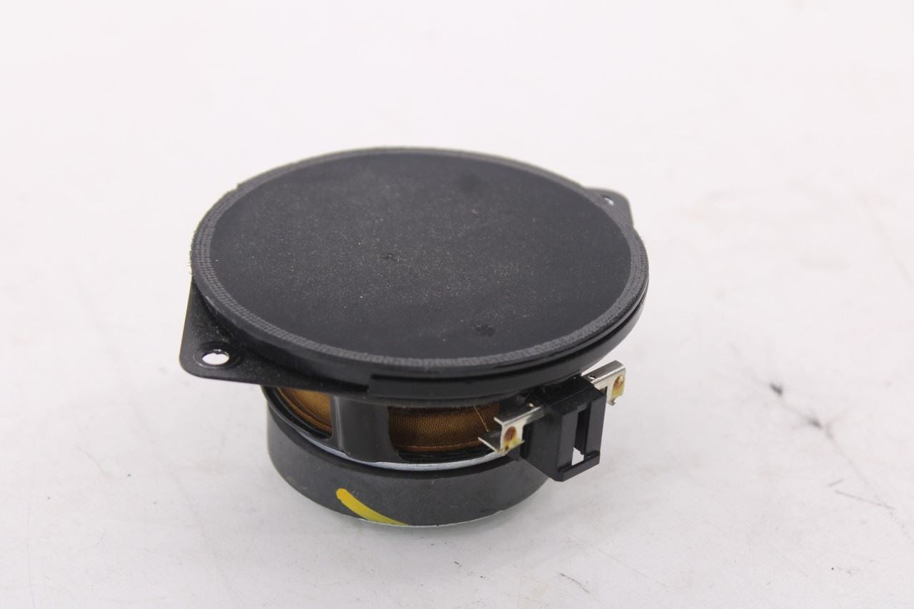 08-19 Dodge Grand Caravan GT Dash Right Center and Left Audio Speaker 05064120AB3