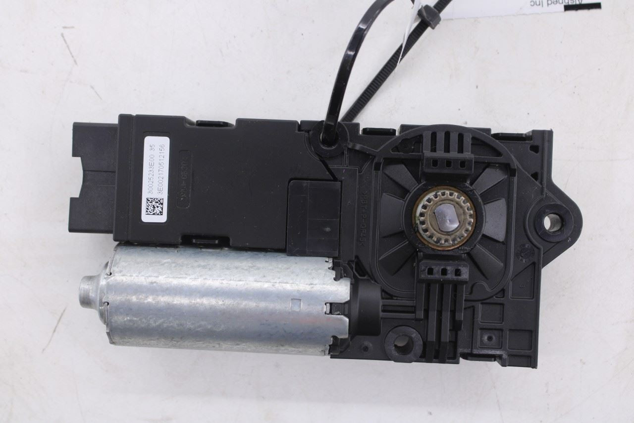 2018-2024 Chevrolet Equinox Gmc Terrain Sunroof Motor 84606456 OEM9