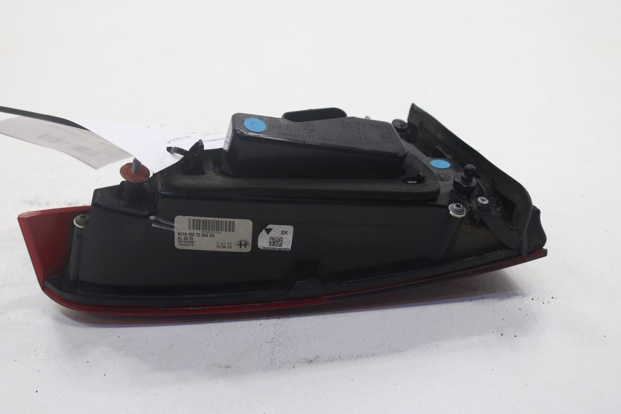 17-19 Alfa Romeo Giulia Ti AWD Rear Right Side Tail Light Light Lamp 00505523880 - Alshned Auto Parts